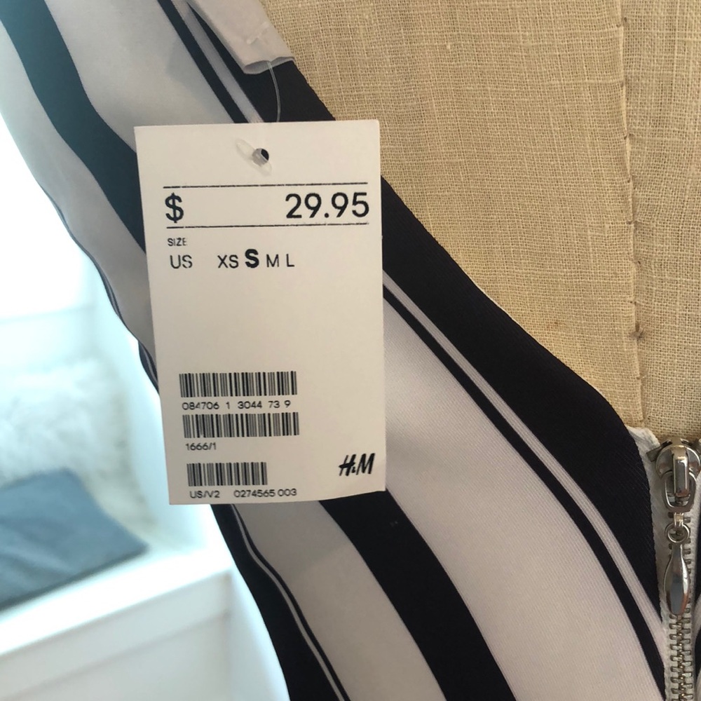 H&M top - Picture 3 of 3